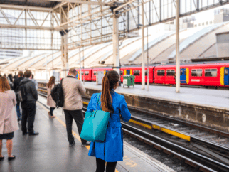 Cabs And Minicabs And taxis in Epsom Areas